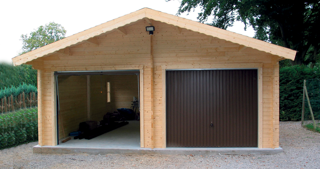 Garage double, en bois